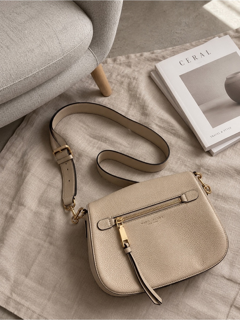 Authentic Marc Jacobs Recruit Nomad Pebbled Leather Crossbody Bag Beige